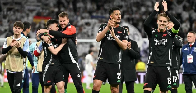 ريال مدريد يضع ويليام ساليبا على راداره لتعزيز الدفاع